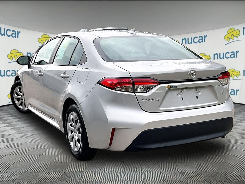 Certified 2023 Toyota Corolla LE FWD image 4