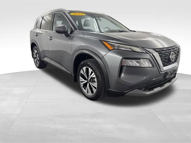 Used 2021 Nissan Rogue SV w/ Premium Package FWD image 3