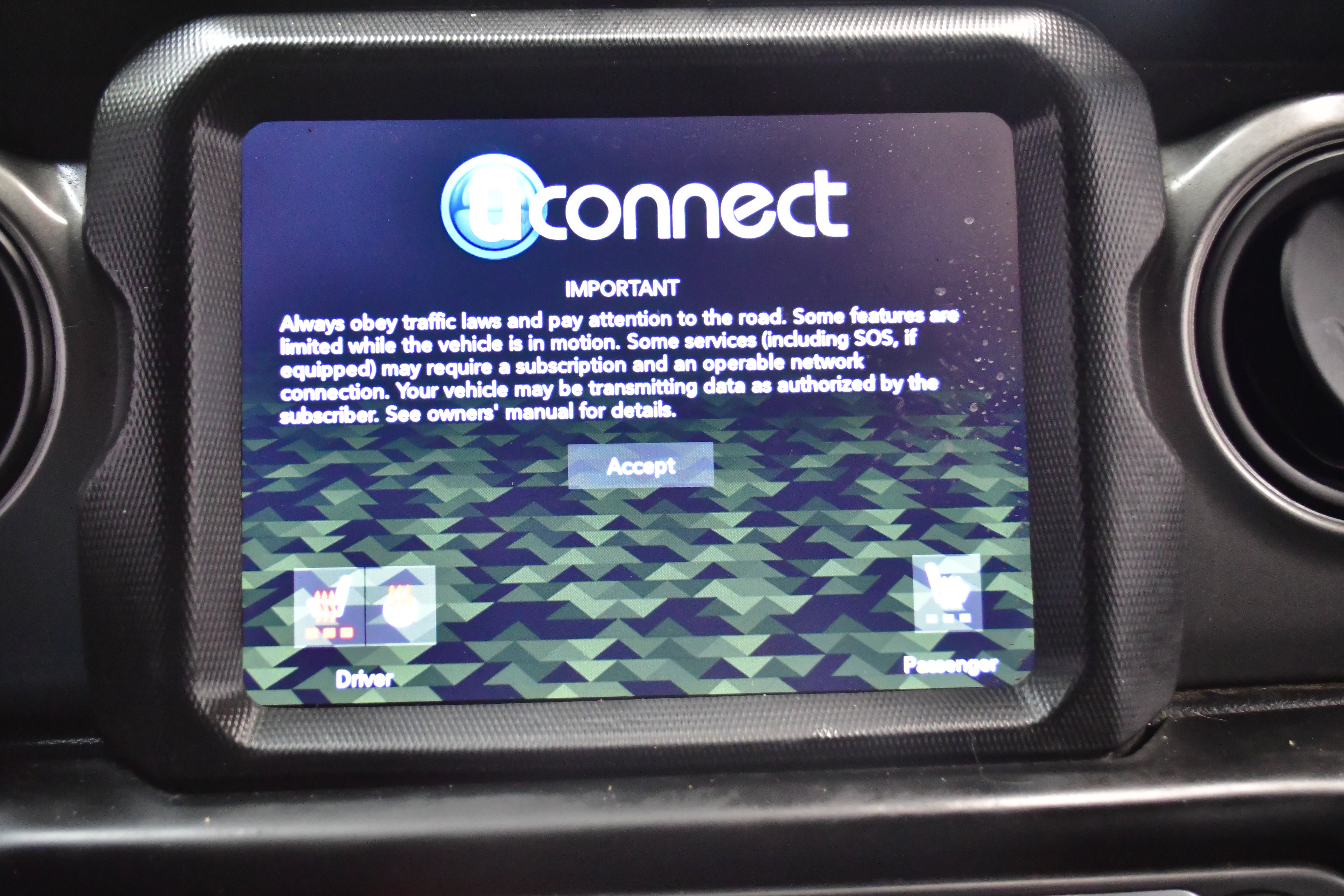 Used 2023 Jeep Wrangler Unlimited w/ Sun & Screen Package image 41