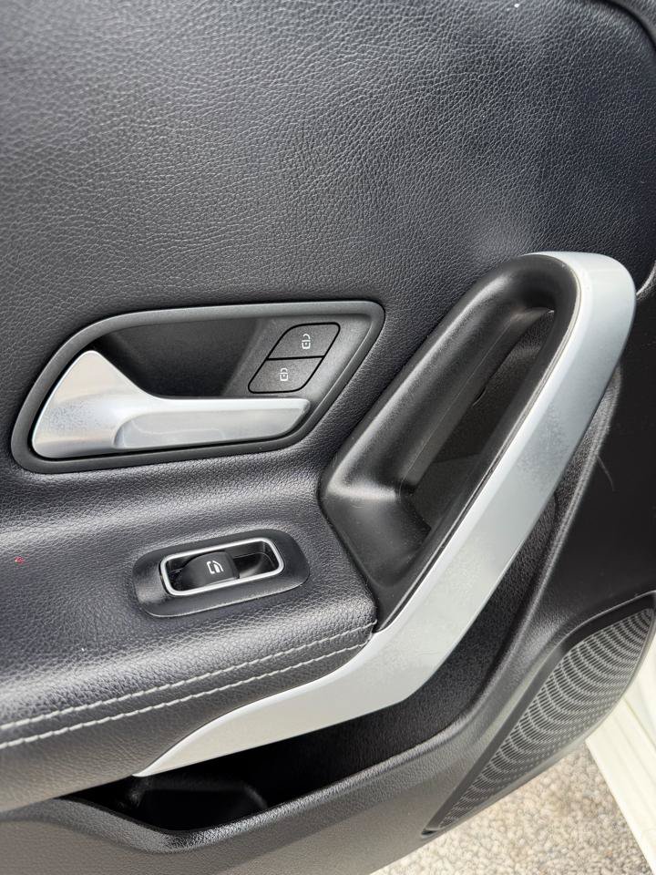 Used 2019 Mercedes-Benz A 220 4MATIC image 42