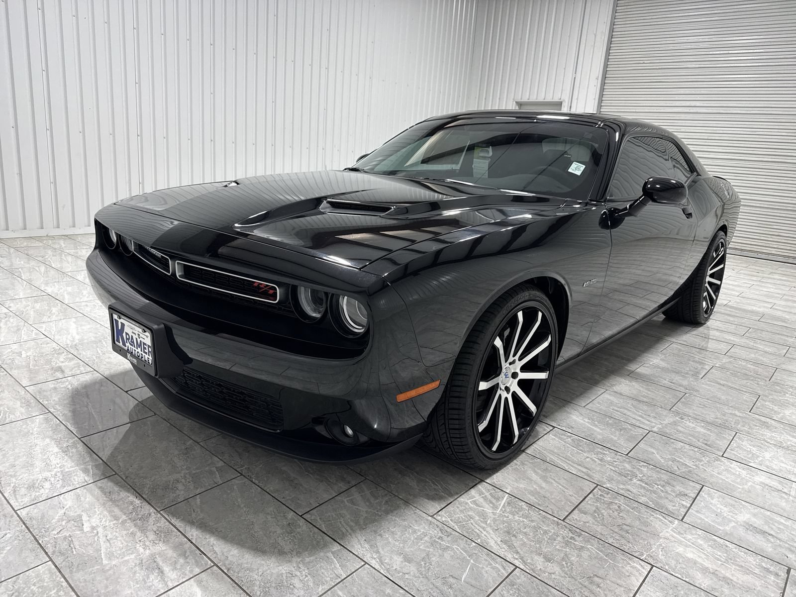 Used 2015 Dodge Challenger R/T w/ Quick Order Package 28B R/T RWD image 1