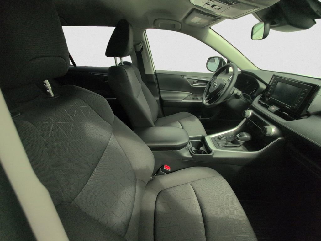 Used 2021 Toyota RAV4 XLE w/ XLE Grade Weather Package AWD/4WD image 12