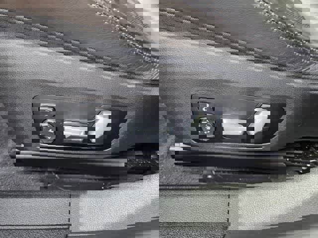 Used 2022 BMW M3 Competition w/ M Carbon Exterior Package image 16