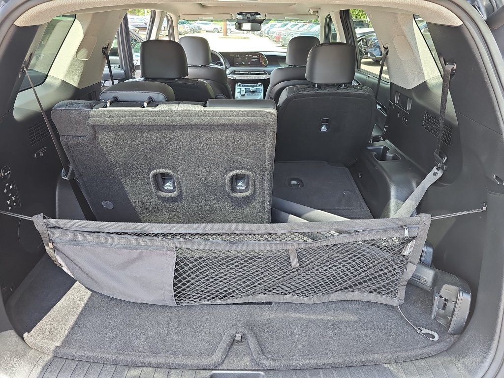 Used 2022 Hyundai Palisade Limited FWD image 12