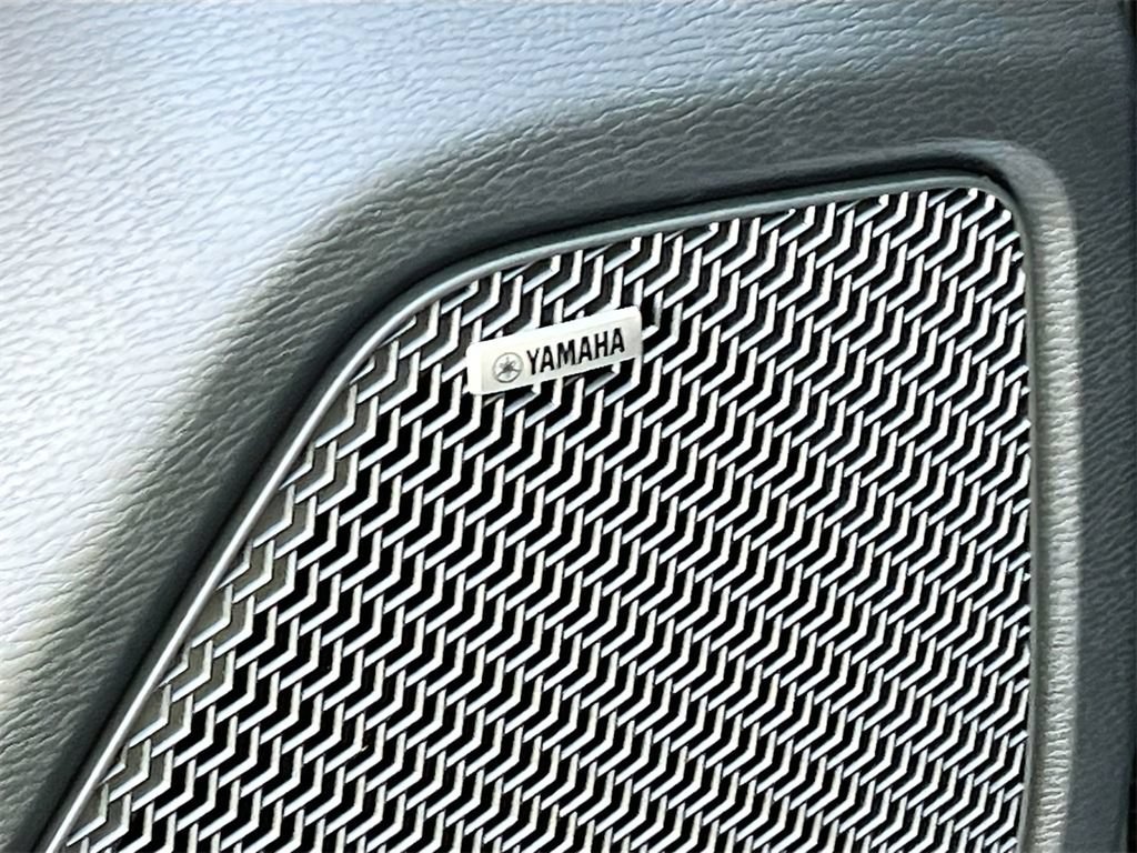 New 2026 Mitsubishi Outlander SEL FWD image 20