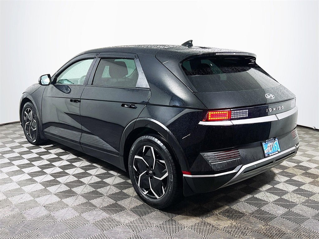Used 2023 Hyundai Ioniq 5 SE image 6