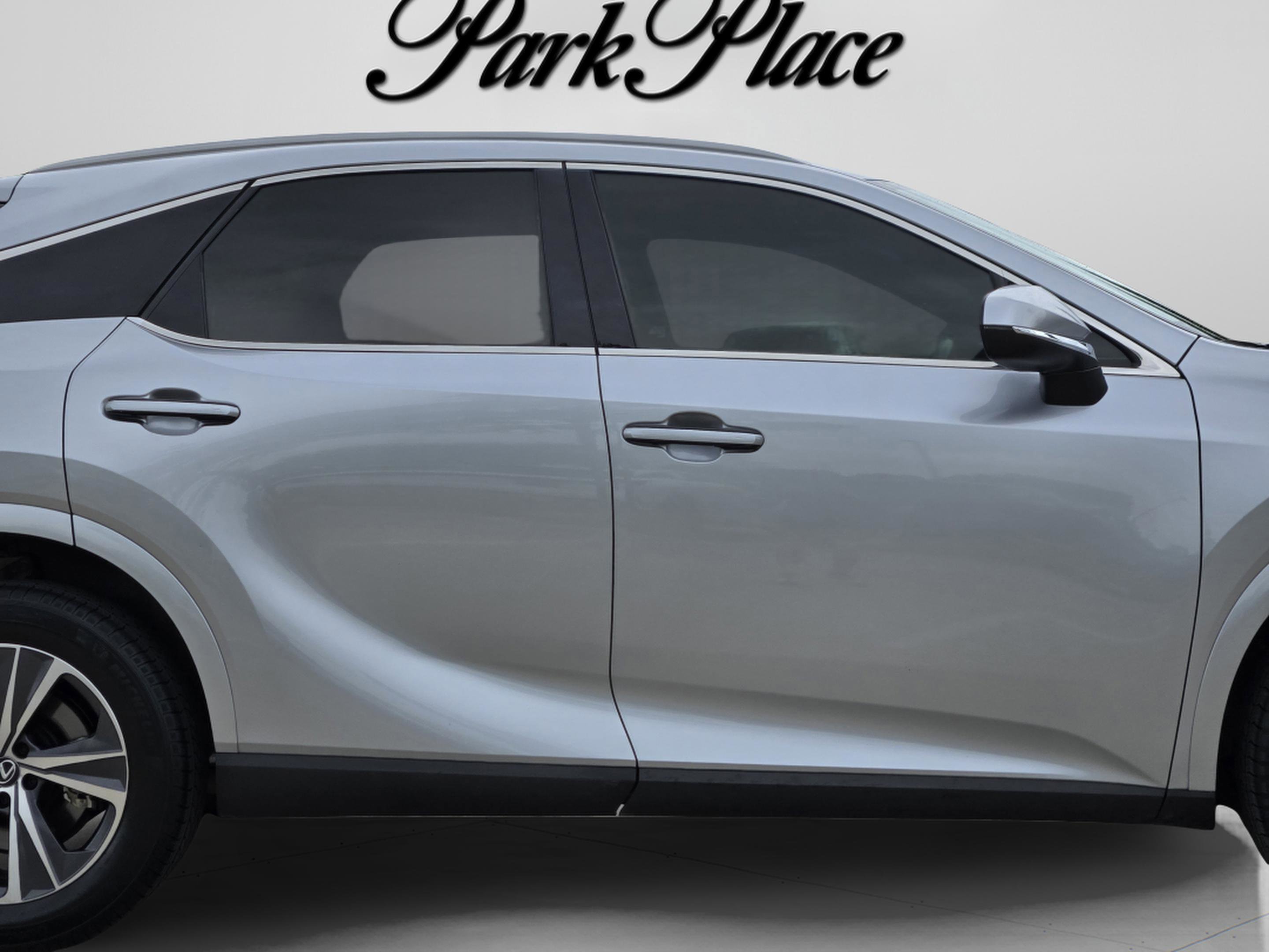 Used 2023 Lexus RX 350 Premium w/ Cold Area Package image 6