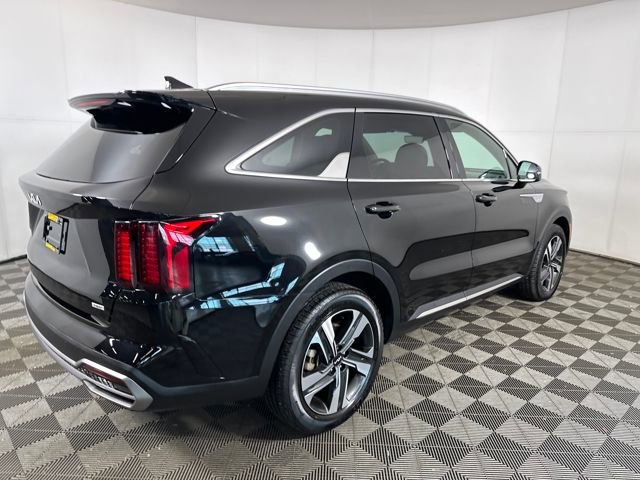 Used 2024 Kia Sorento EX image 3
