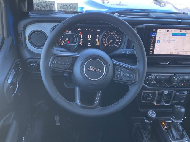 New 2025 Jeep Gladiator Sport image 37