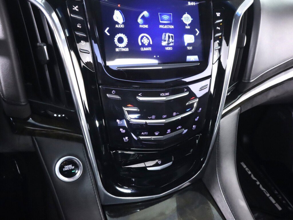 Used 2016 Cadillac Escalade Platinum AWD/4WD image 15