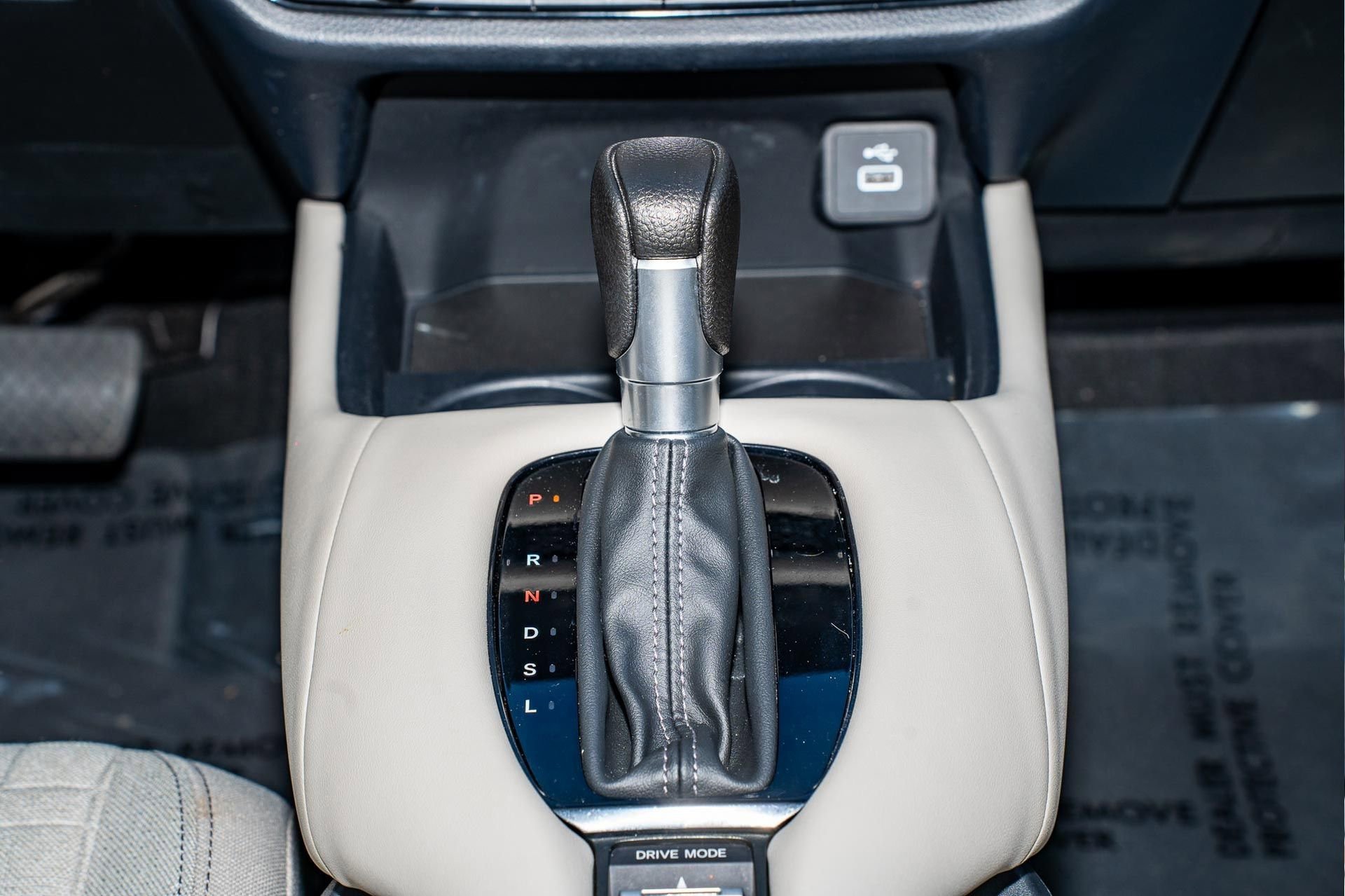 Used 2023 Honda HR-V LX image 23