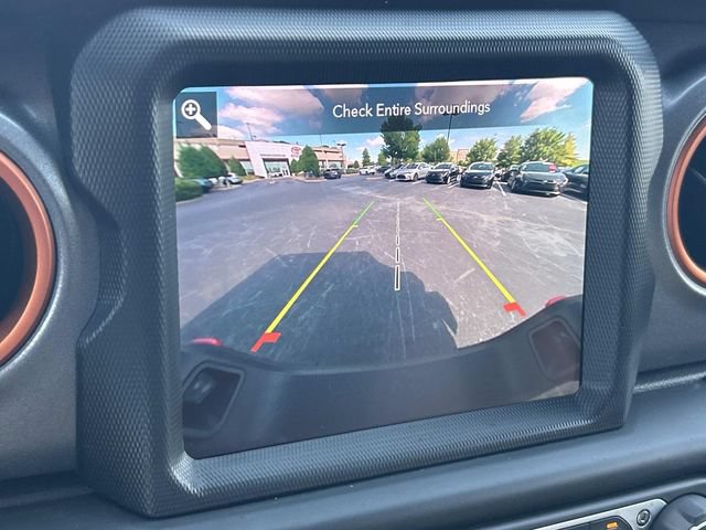 Used 2023 Jeep Gladiator Mojave w/ Cold Weather Group AWD/4WD image 26