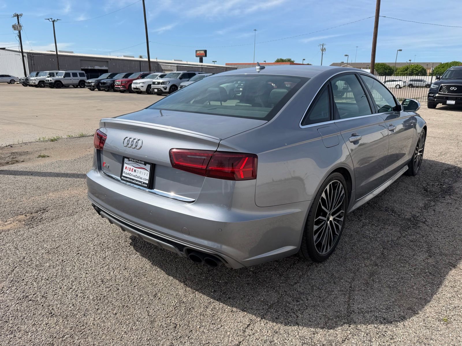 Used 2018 Audi S6 Premium Plus w/ S Sport Package image 7