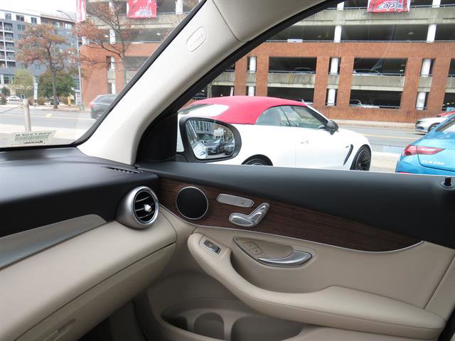 Used 2021 Mercedes-Benz GLC 300 GLC 300 4MATIC image 16