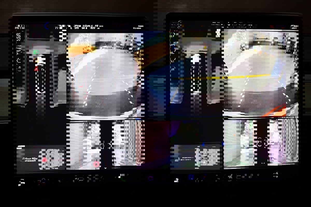 Used 2023 Tesla Model Y Long Range image 33