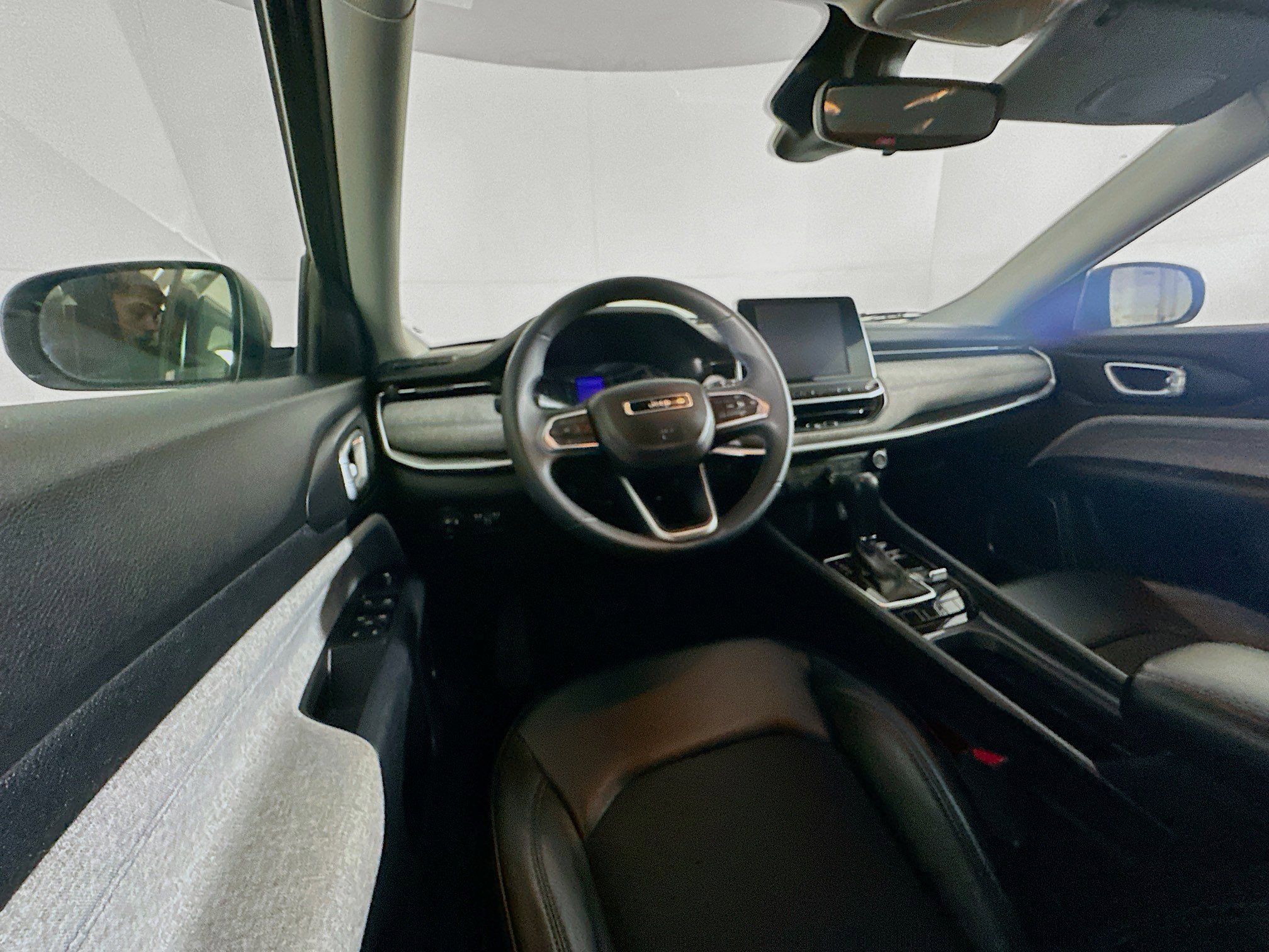 Used 2022 Jeep Compass Latitude image 18