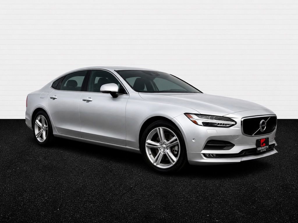 Used 2018 Volvo S90 T5 Momentum w/ Convenience Package FWD image 3