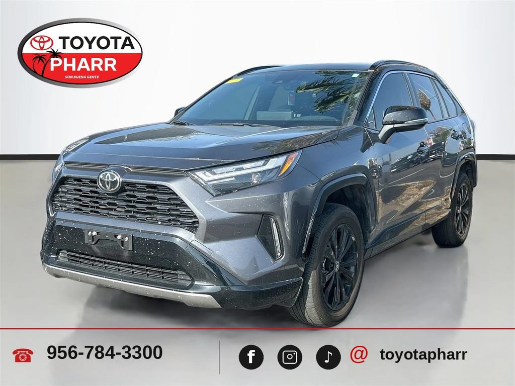 Used 2025 Toyota RAV4 XSE AWD/4WD video 1