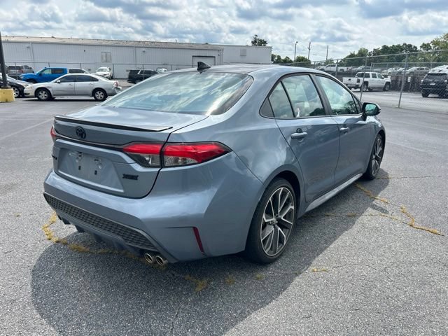 Used 2022 Toyota Corolla XSE FWD image 5