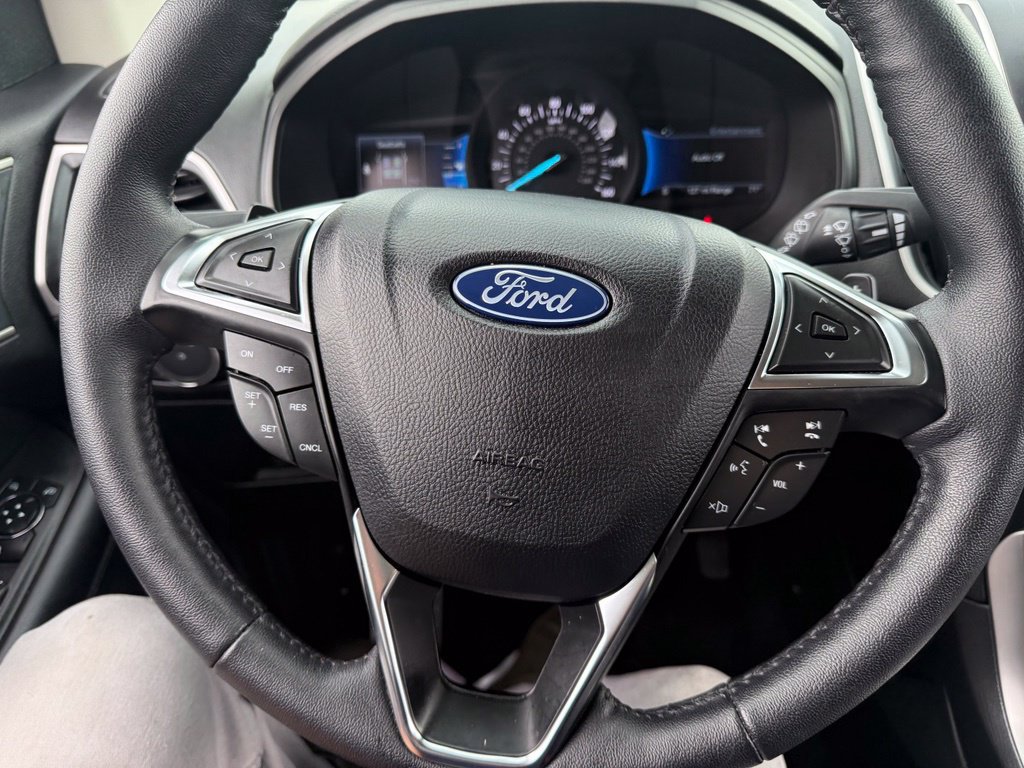 Certified 2024 Ford Edge SEL w/ Convenience Package AWD/4WD image 14