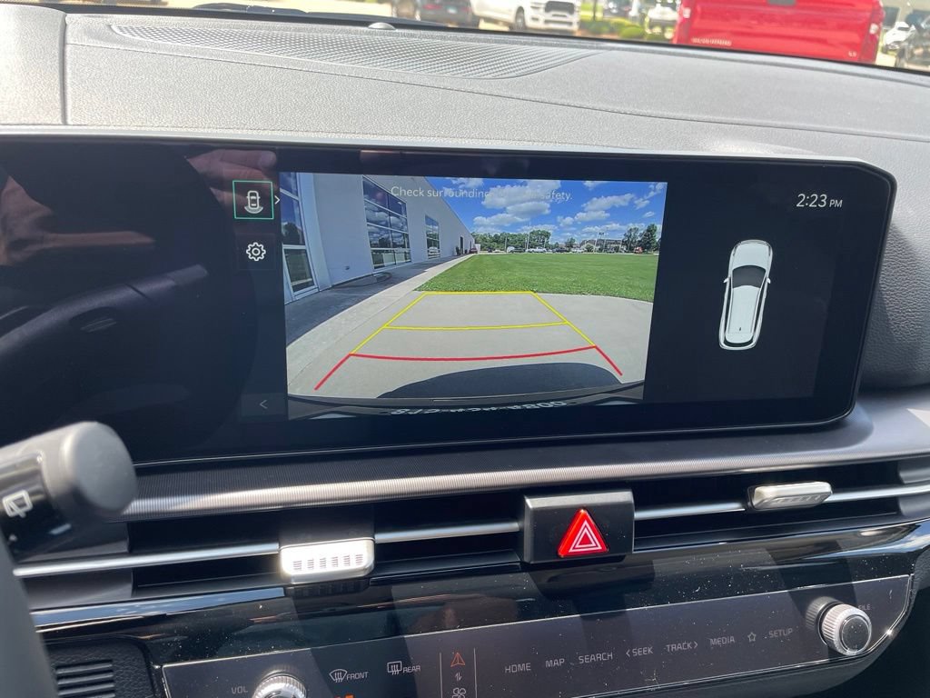 New 2026 Kia Sportage EX FWD image 21