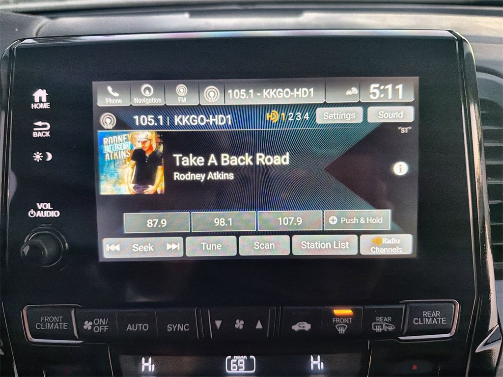 Used 2023 Honda Odyssey Elite image 12