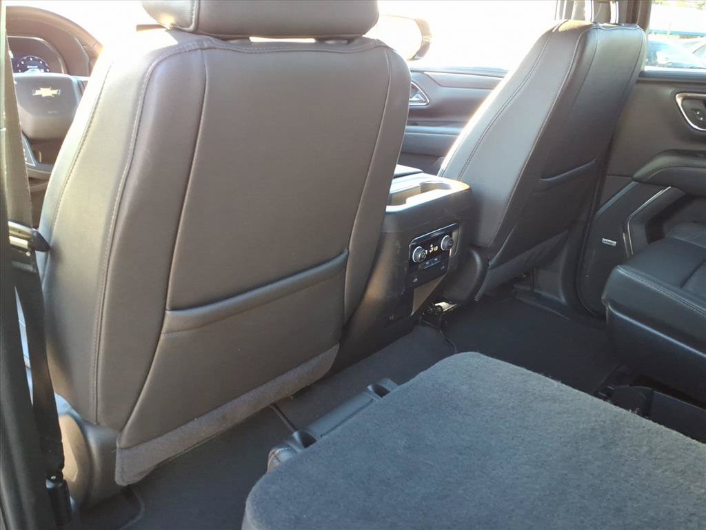 Used 2024 Chevrolet Tahoe LT AWD/4WD image 16