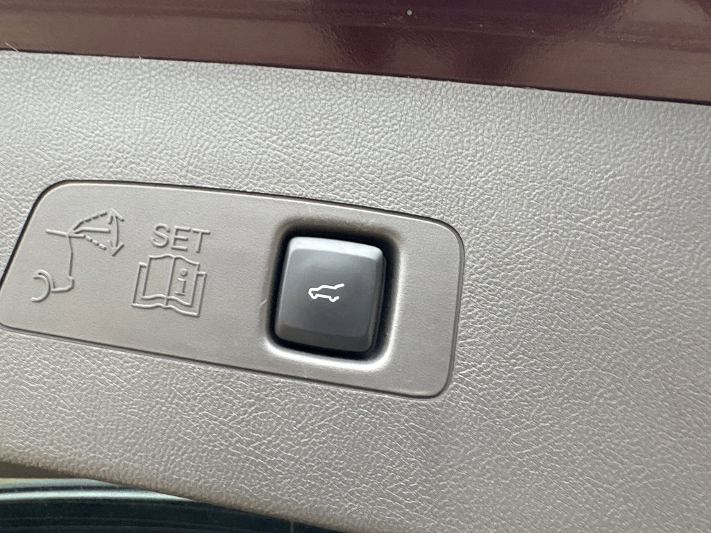 Used 2020 Lincoln Corsair FWD image 19