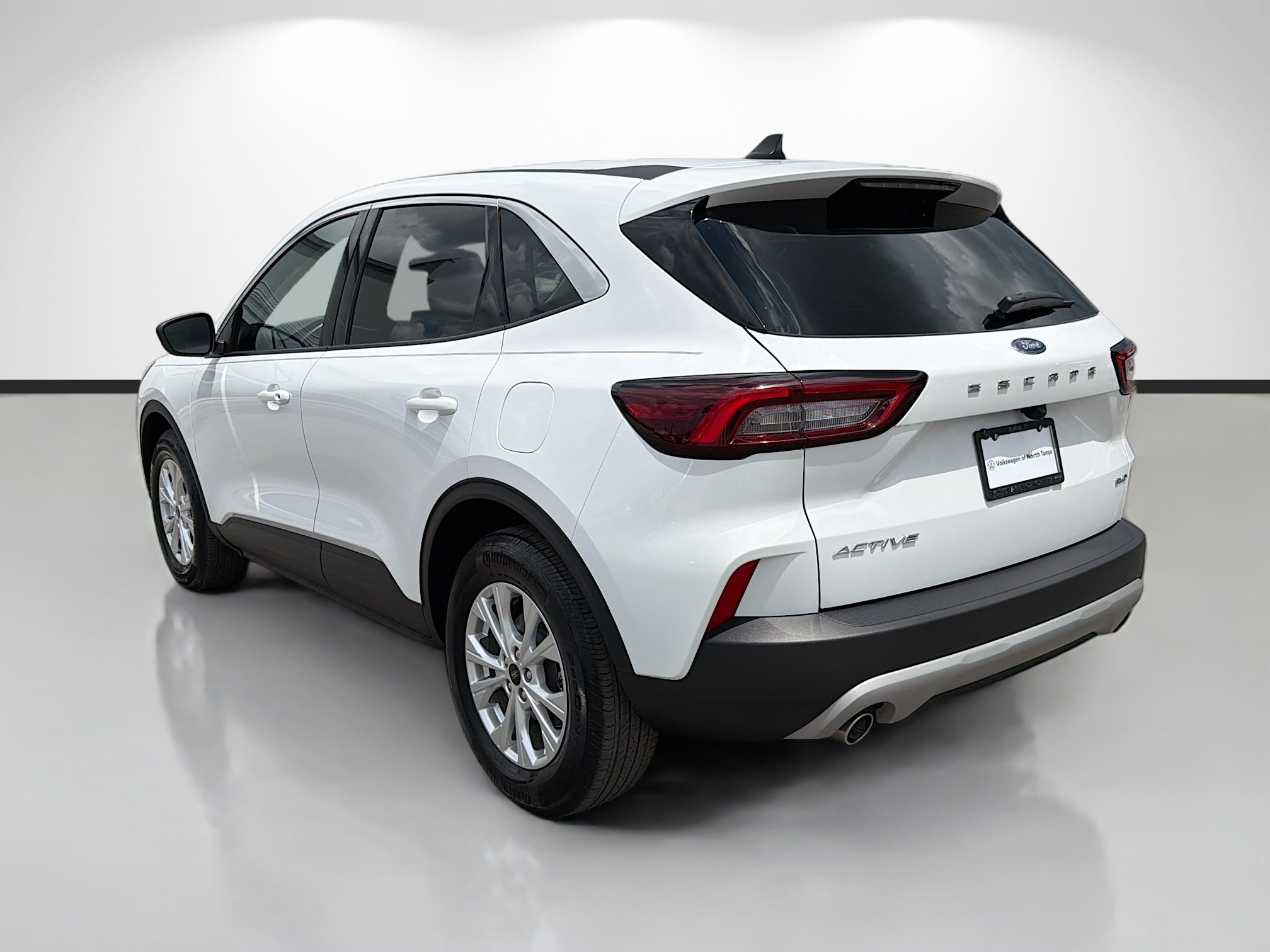 Used 2024 Ford Escape Active AWD/4WD image 5
