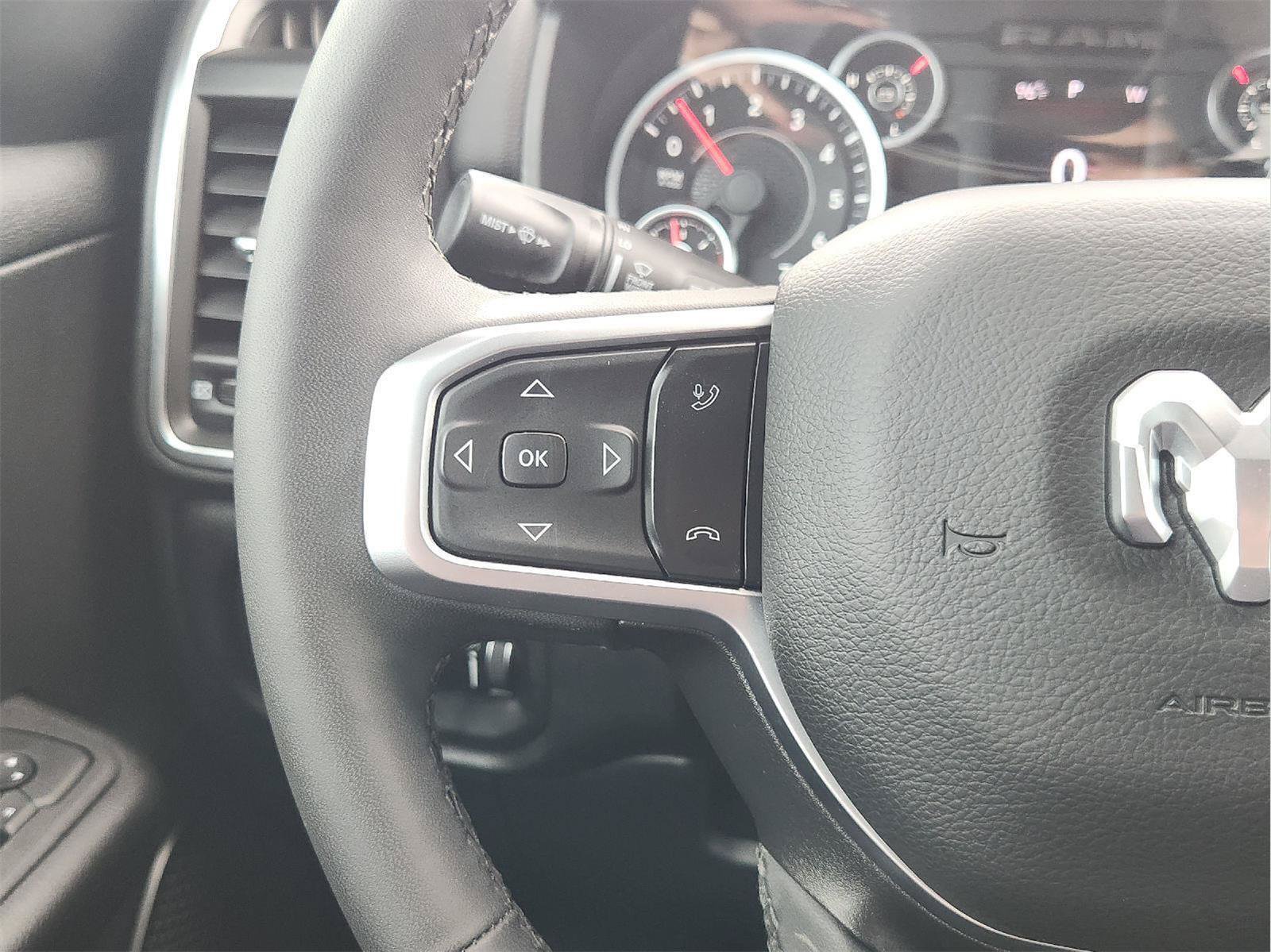 Used 2025 RAM 1500 Big Horn RWD image 28