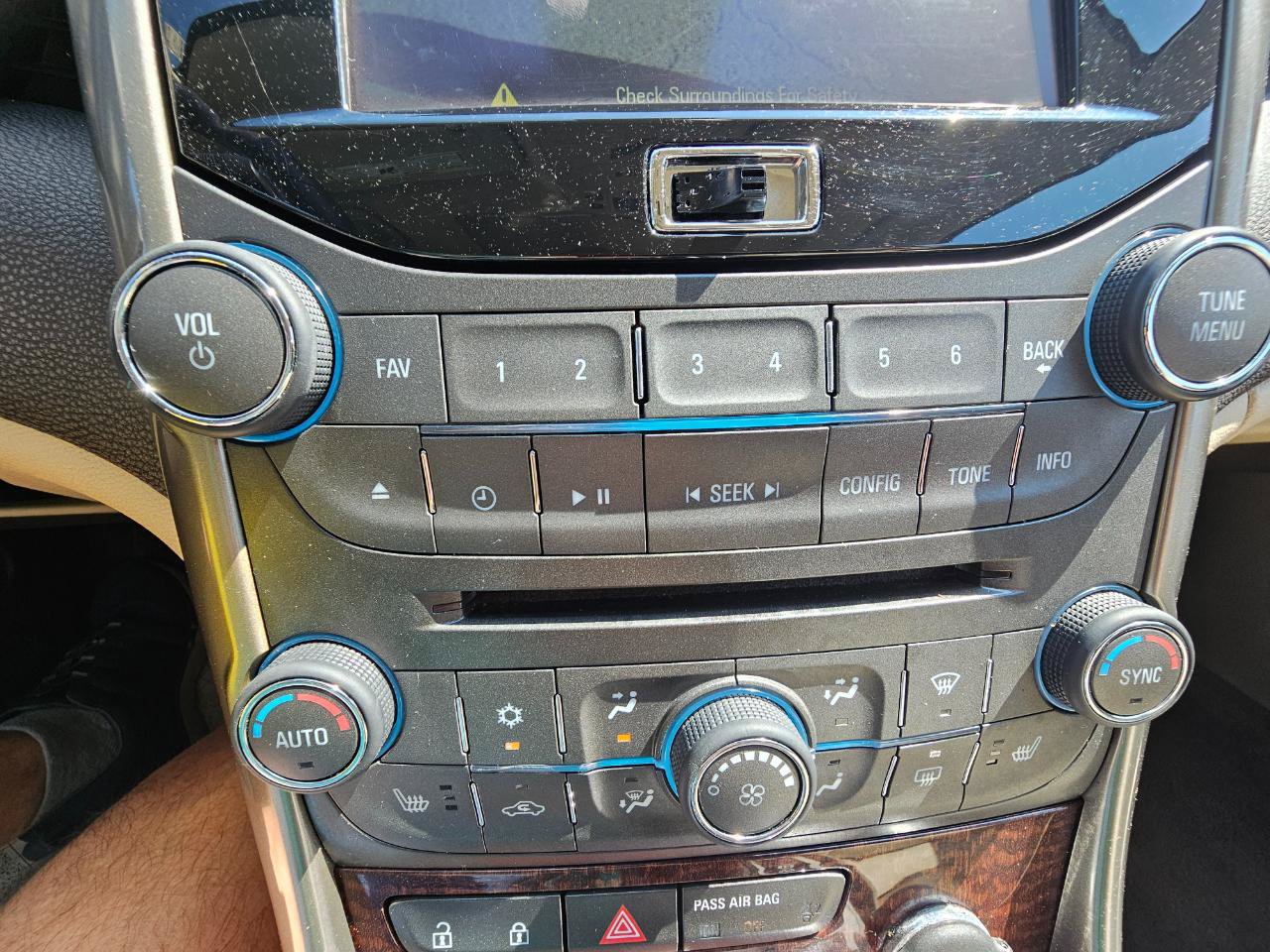 Used 2013 Chevrolet Malibu LTZ FWD image 41