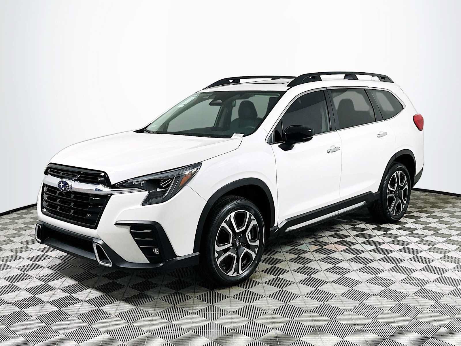 New 2026 Subaru Ascent Touring w/ Popular Package #2 AWD/4WD image 3