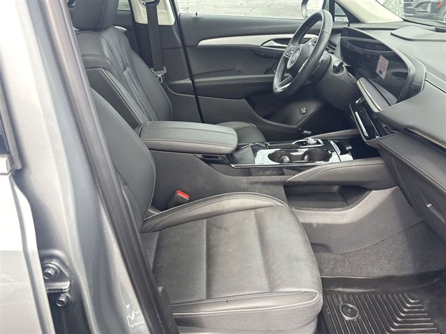 Used 2024 Buick Envision Avenir image 28