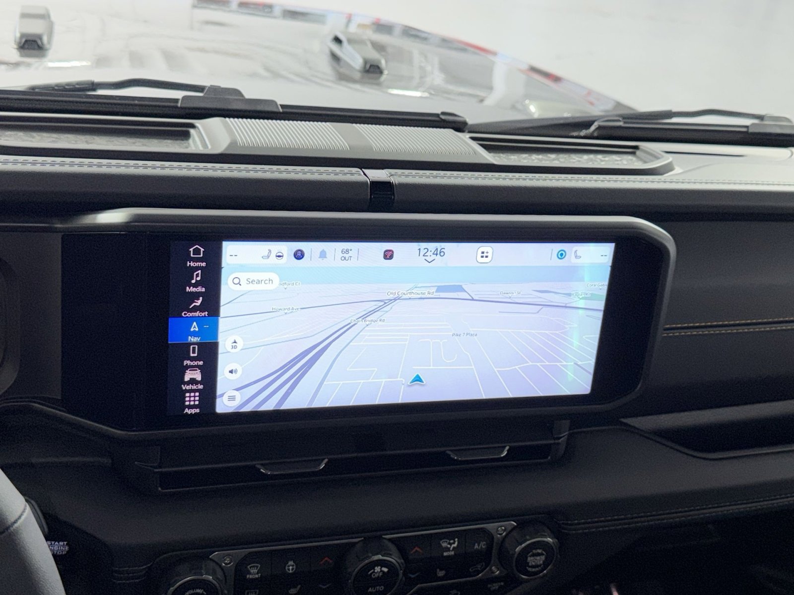 Used 2025 Jeep Wrangler Sahara image 20