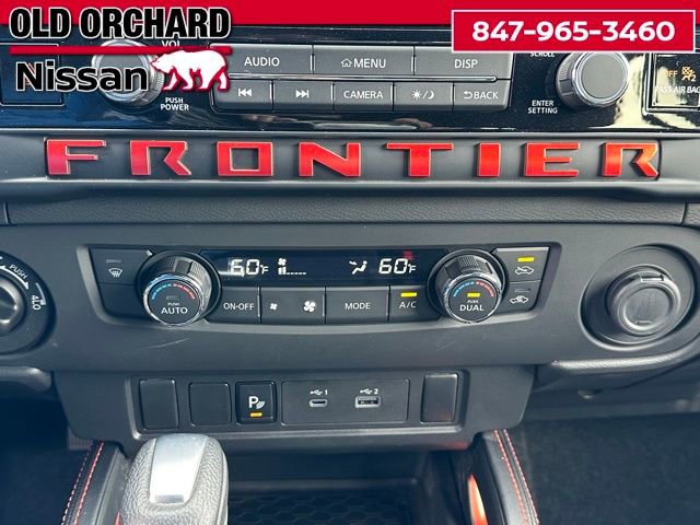 Used 2025 Nissan Frontier PRO-4X AWD/4WD image 18
