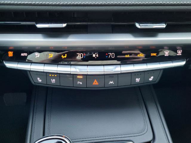 Used 2024 Cadillac XT4 Premium Luxury w/ Technology Package image 20