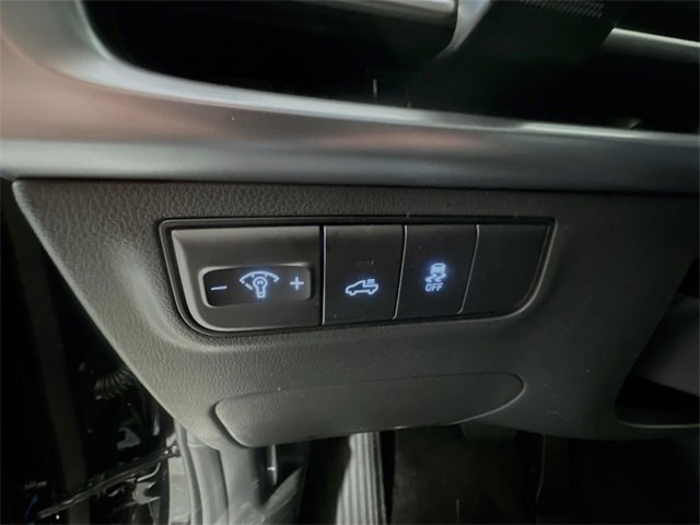 Certified 2025 Hyundai Santa Cruz SEL image 12