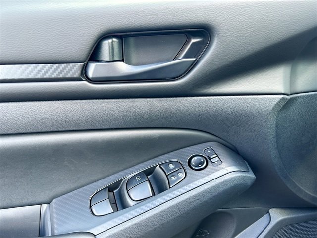 New 2025 Nissan Altima 2.5 S image 9
