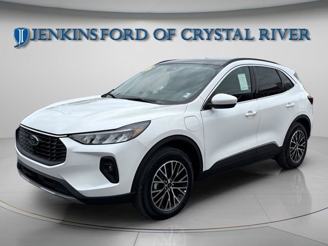 New 2026 Ford Escape SE w/ Class II Trailer Tow Package image 6