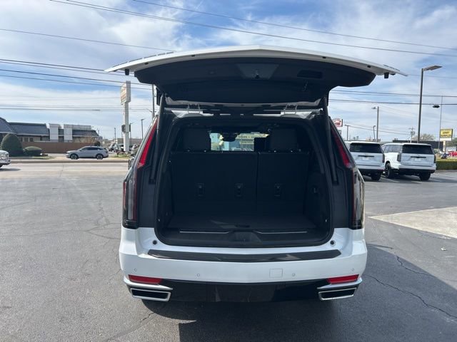 Certified 2023 Cadillac Escalade Premium Luxury image 9