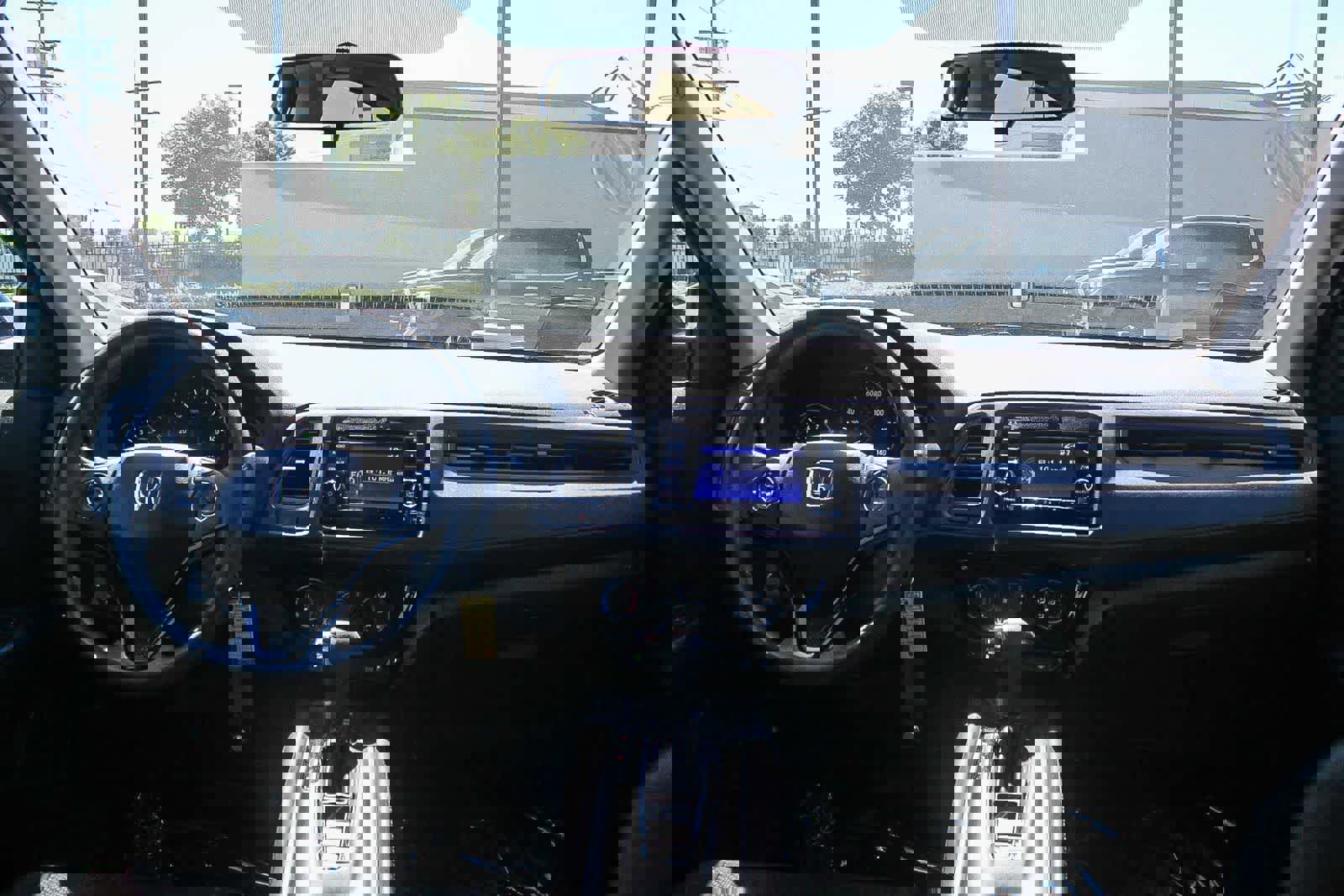 Used 2016 Honda HR-V LX image 17