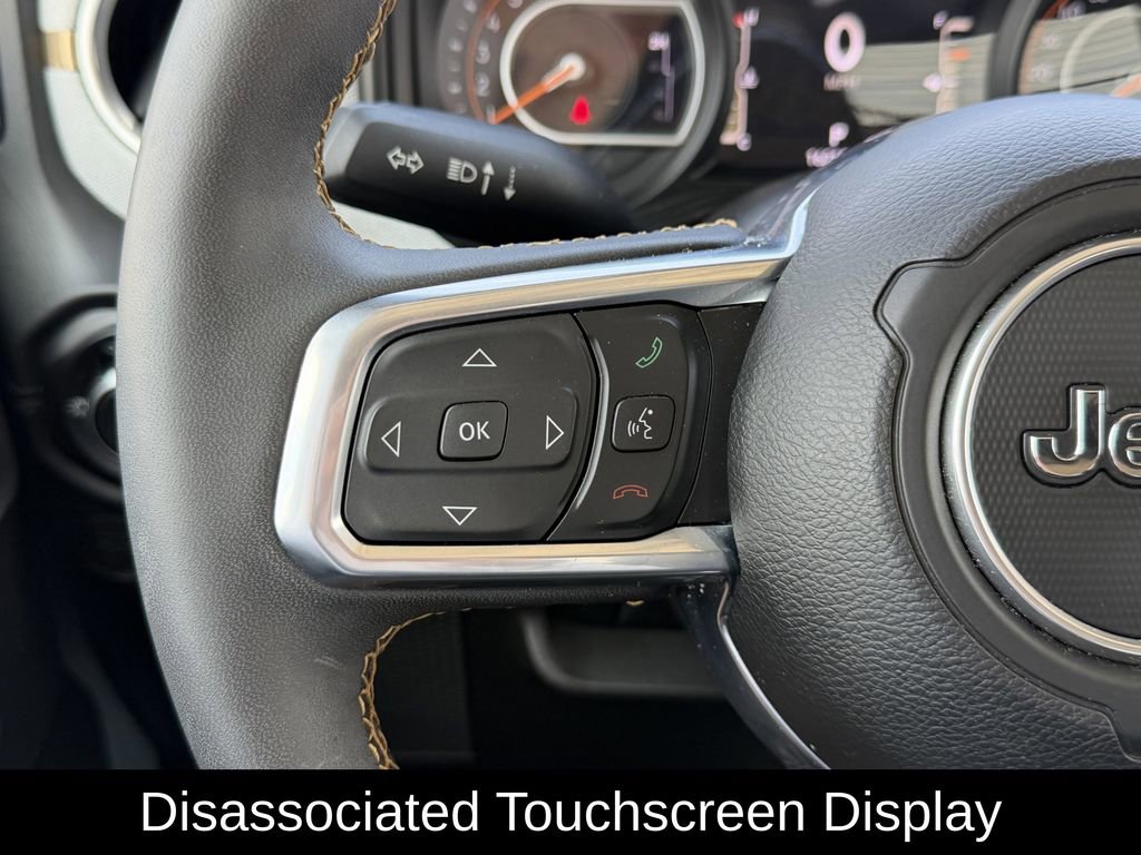 Used 2024 Jeep Wrangler Sahara w/ Technology Group AWD/4WD image 16