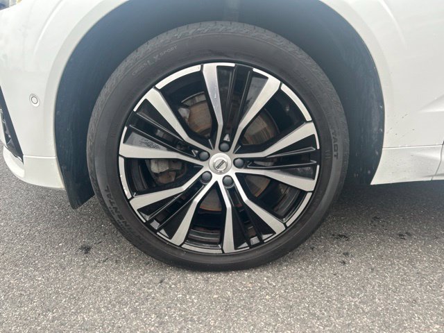 Used 2023 Volvo XC60 B6 Ultimate w/ Climate Package AWD/4WD image 9