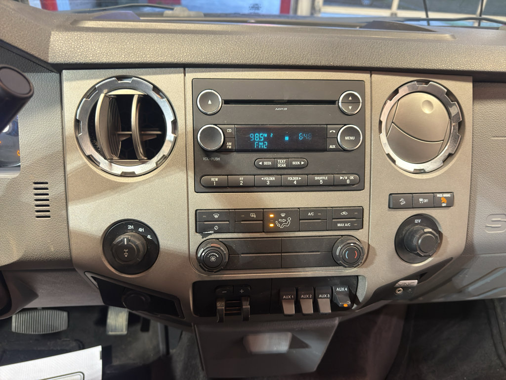 Used 2016 Ford F350 XLT AWD/4WD image 16