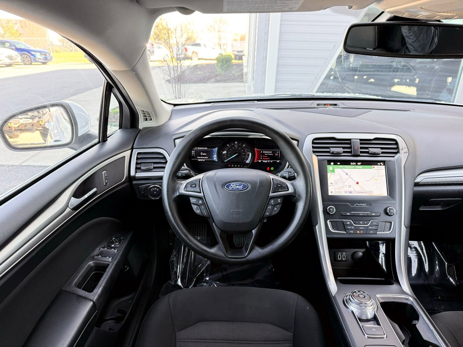 Used 2019 Ford Fusion SE image 24