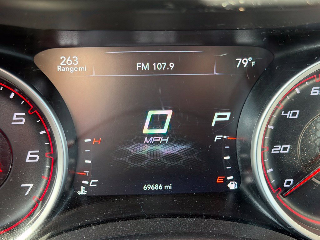 Used 2022 Dodge Charger SXT RWD image 13
