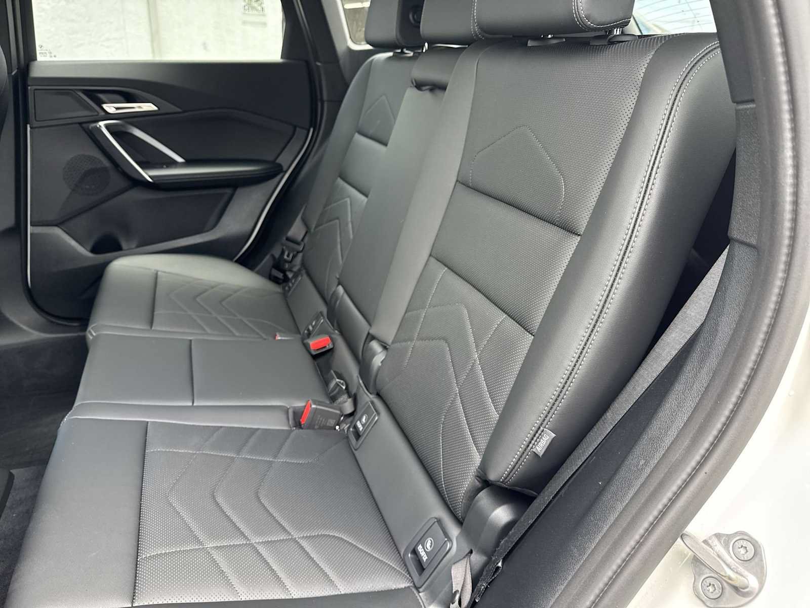 Used 2025 BMW X1 xDrive28i w/ Convenience Package AWD/4WD image 23