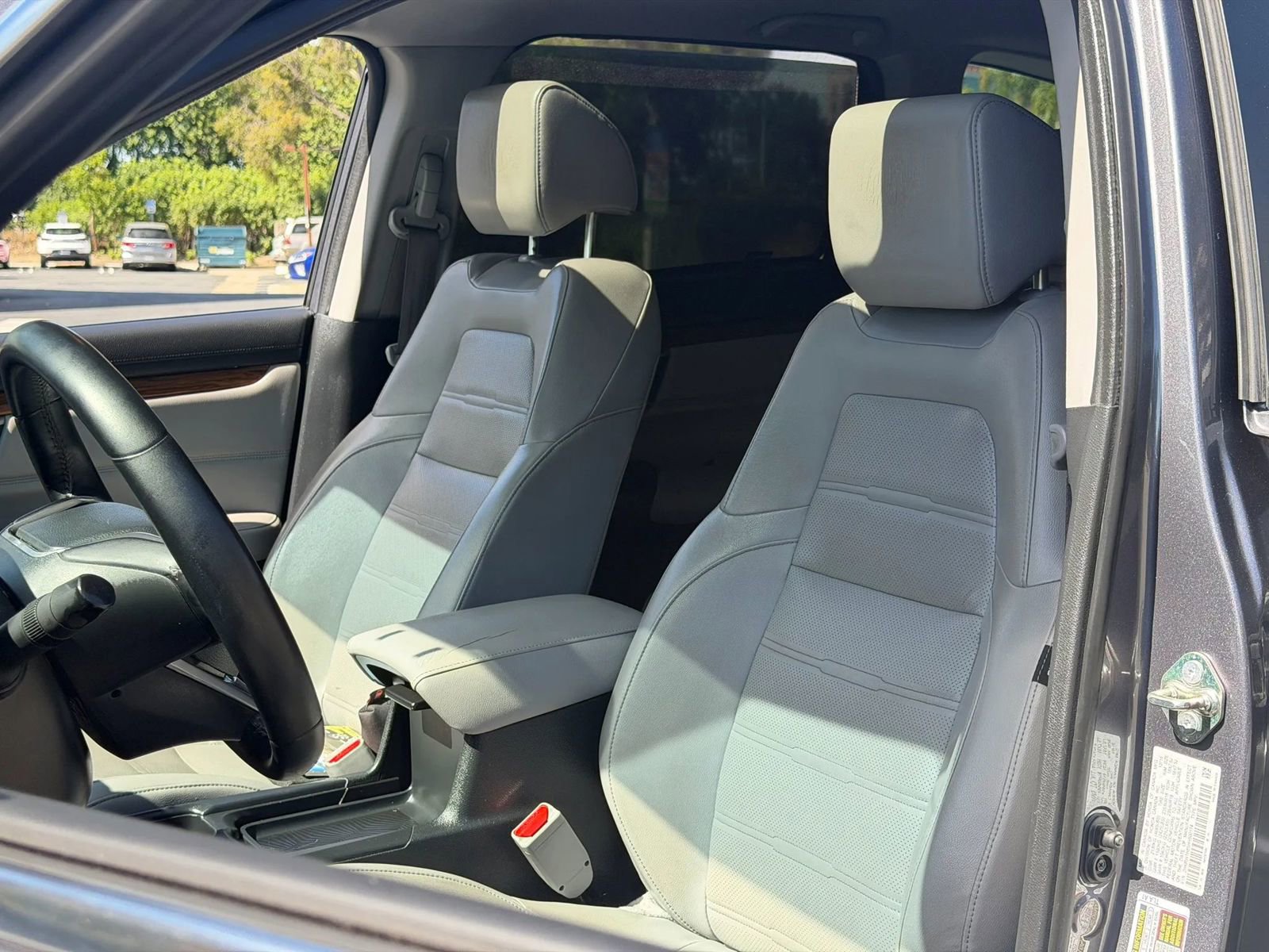 Used 2017 Honda CR-V EX-L image 6