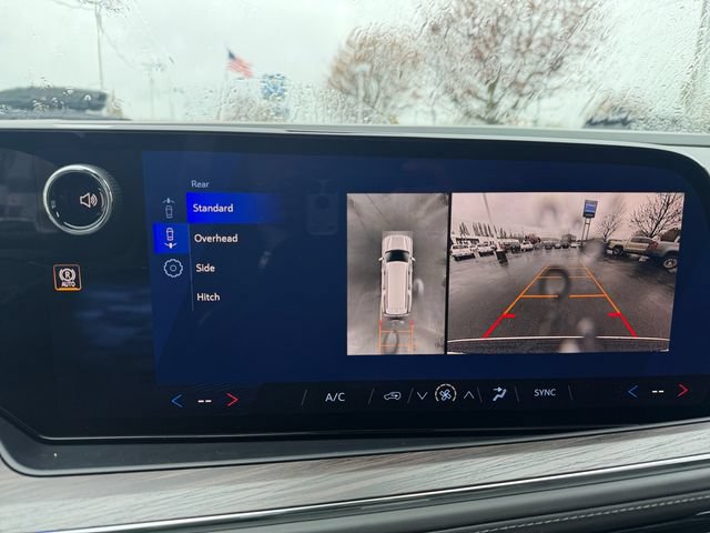 New 2026 Chevrolet Suburban LS w/ Max Trailering Package AWD/4WD image 22
