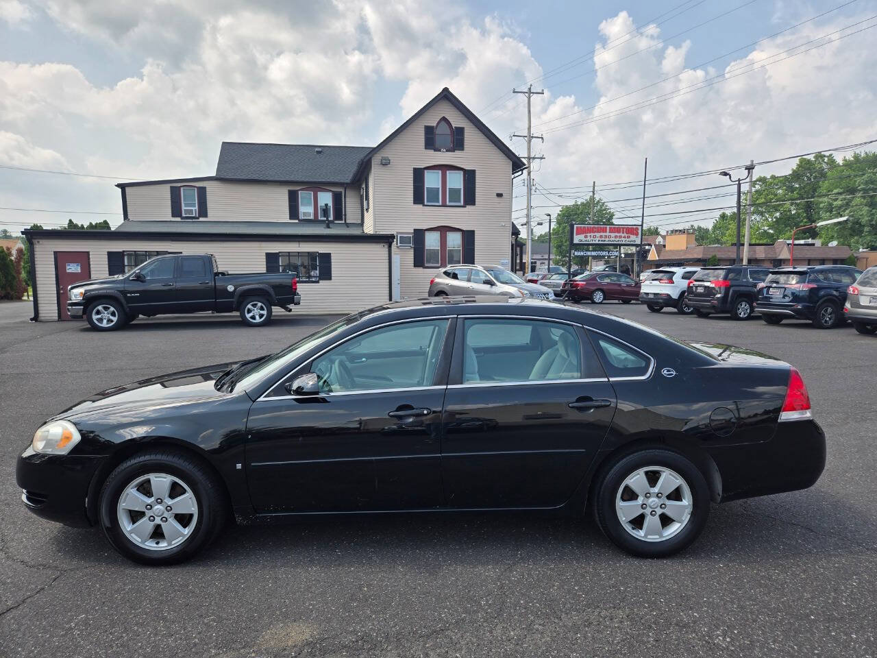 Used 2008 Chevrolet Impala LT FWD image 9